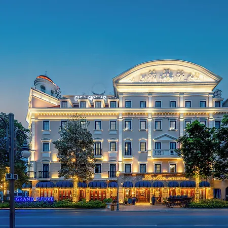 Grand Fleuve Boutique