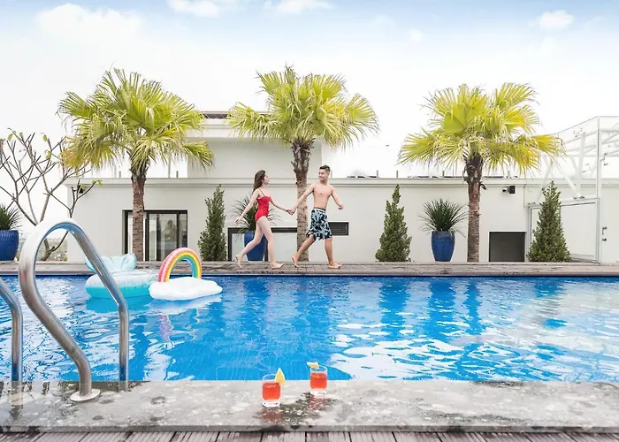 Khách sạn Grand Fleuve Boutique 4*
