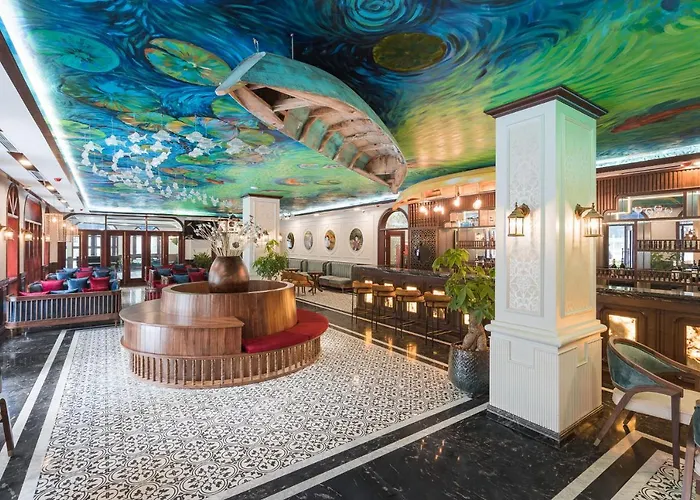 Grand Fleuve Boutique Hotel Ha Long