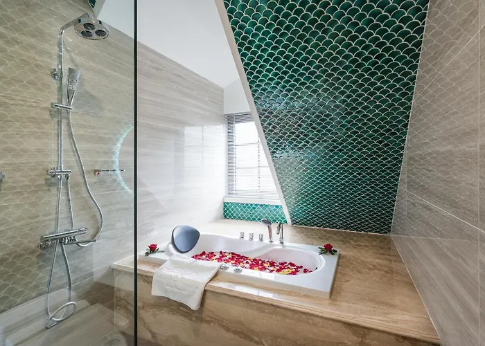 Grand Fleuve Boutique Khách sạn