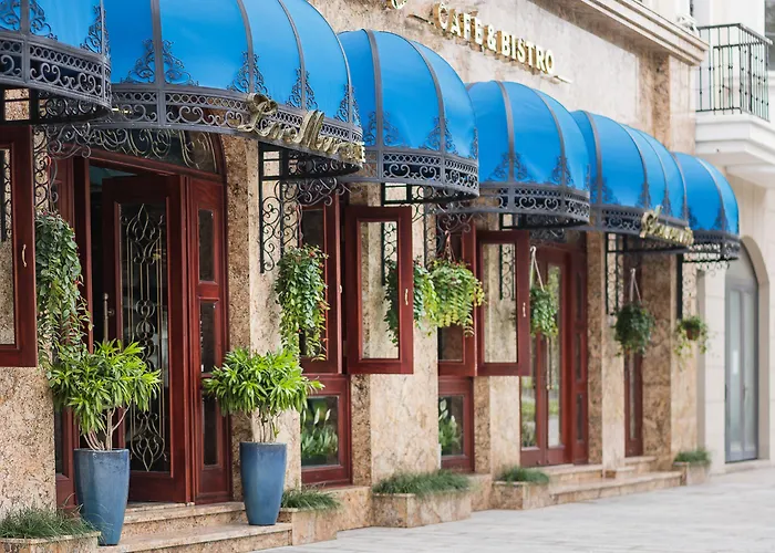 Grand Fleuve Boutique Khách sạn Hạ Long