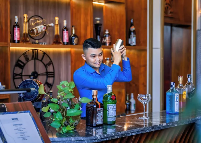Hotel Grand Fleuve Boutique Hạ Long